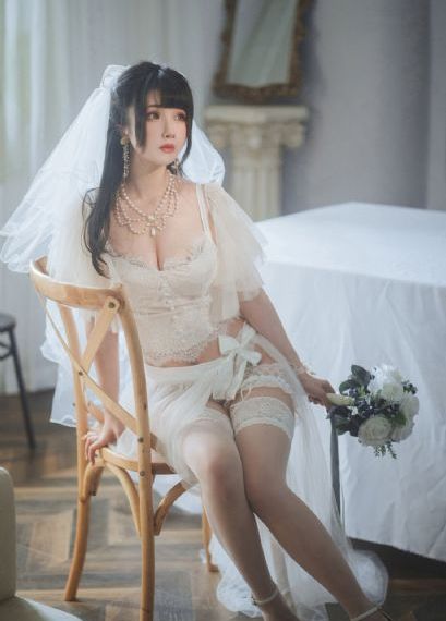 久久艳务乳肉豪妇荡乳A片_DVD在线手机播放